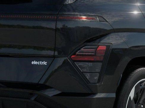 New 2025 Hyundai Kona N Line FWD image 10