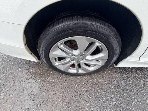 Used 2018 Honda Accord LX image 31
