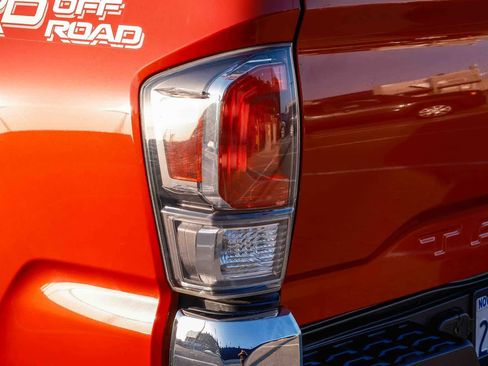 Certified 2023 Toyota Tacoma TRD Off-Road RWD image 7
