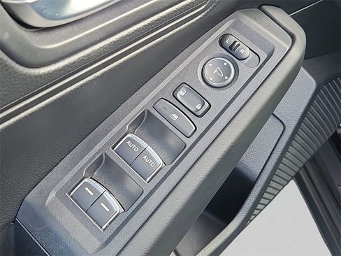 Certified 2023 Honda Accord LX image 21