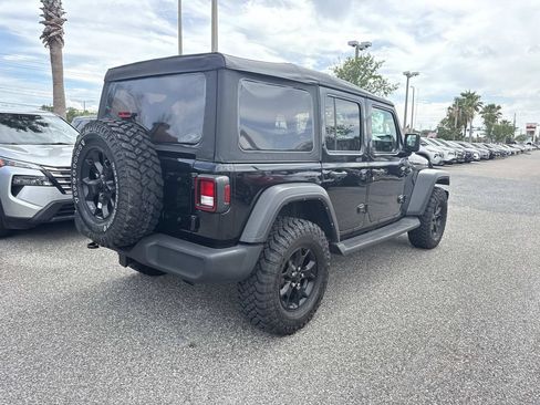 Used 2022 Jeep Wrangler Unlimited Sport AWD/4WD image 4