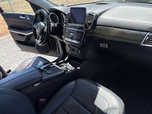 Used 2018 Mercedes-Benz GLS 550 4MATIC image 18