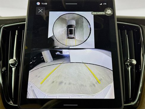 New 2026 Volvo XC60 B5 Plus w/ Protection Package Premier image 13