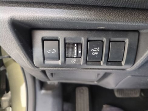 Certified 2024 Subaru Outback Premium w/ Popular Package #1A AWD/4WD image 20