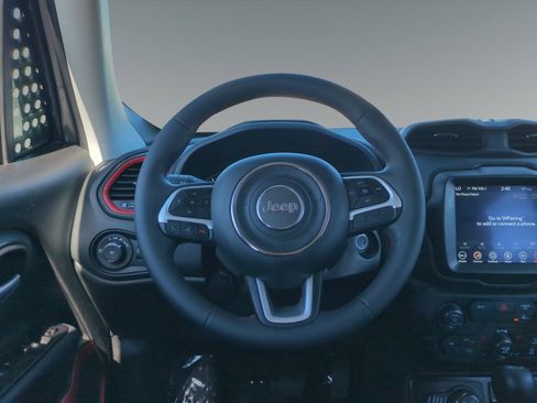 Used 2023 Jeep Renegade Trailhawk image 14