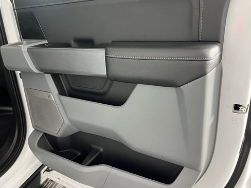 Used 2024 Ford F150 Lightning Flash w/ Max Trailer Tow Package image 33