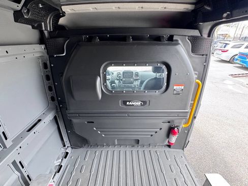 Used 2025 RAM ProMaster 2500 w/ Quick Order Package 22G SLT FWD image 13
