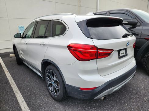 Used 2017 BMW X1 xDrive28i AWD/4WD image 3