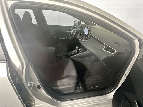 Used 2024 Toyota Corolla SE w/ SE Premium Package FWD image 29