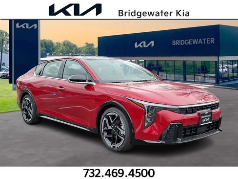 New 2025 Kia K4 GT-Line w/ GT-Line Sunroof Package image 1