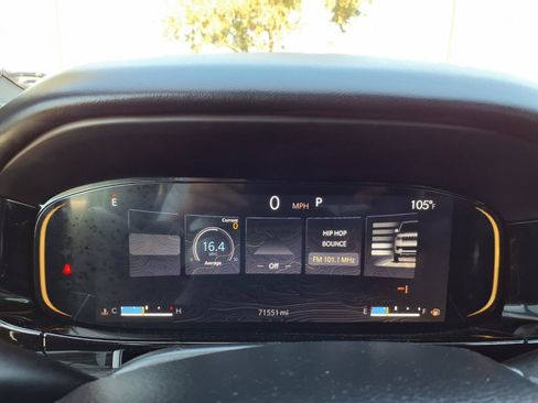 Used 2022 Jeep Wagoneer Series III w/ Premium Group I AWD/4WD image 28