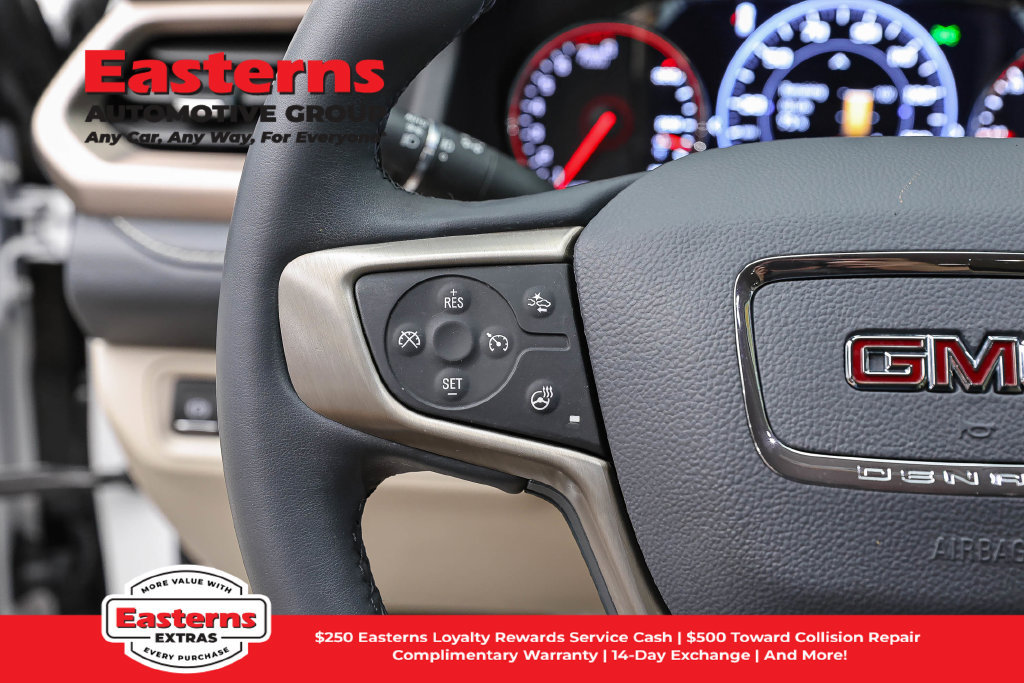 Used 2023 GMC Acadia Denali AWD/4WD image 16