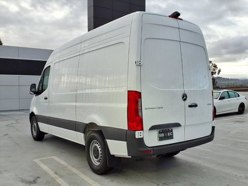 New 2026 Mercedes-Benz Sprinter 2500 image 19