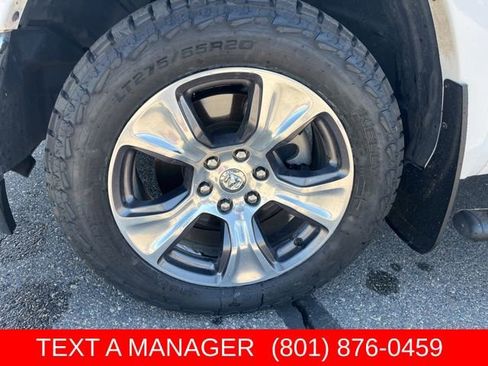 Used 2022 RAM 1500 Laramie AWD/4WD image 9