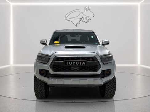 Used 2023 Toyota Tacoma TRD Sport w/ Black Out Package (TMS) AWD/4WD image 8