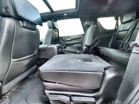 Used 2021 Chevrolet Tahoe RST w/ Luxury Package AWD/4WD image 26