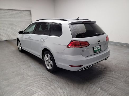 Used 2018 Volkswagen Golf SE image 5