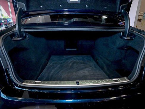 Used 2022 BMW 750i xDrive w/ Luxury Rear Seating Package AWD/4WD image 52
