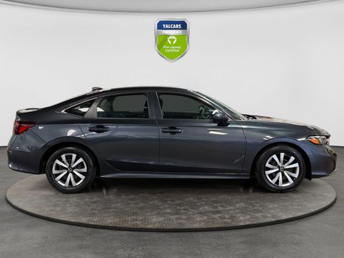 Used 2025 Honda Civic LX image 6