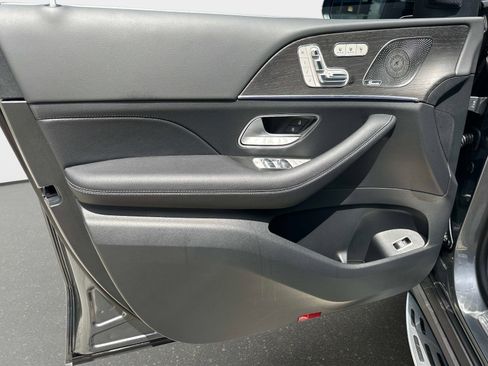 New 2026 Mercedes-Benz GLS 450 450 4MATIC SUV image 18