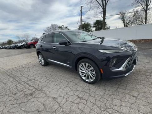 New 2026 Buick Envision Avenir image 2