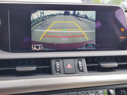 Used 2020 Lexus ES 350 w/ Premium Package FWD image 17