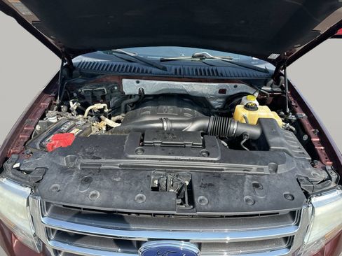 Used 2017 Ford Expedition XLT RWD image 17