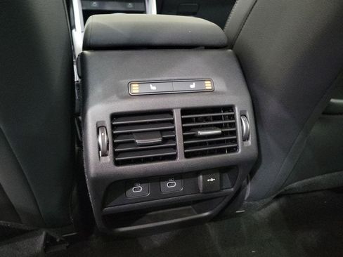 New 2025 Land Rover Discovery Sport Dynamic SE image 23