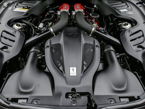 Certified 2020 Ferrari GTC4Lusso T image 24