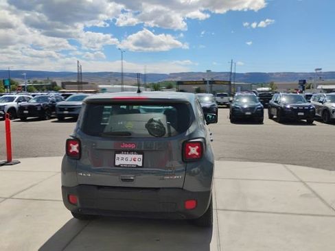 Used 2018 Jeep Renegade Sport w/ Power & Air Group AWD/4WD image 7