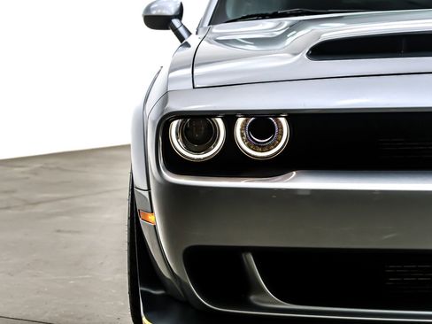 Used 2018 Dodge Challenger SRT Demon image 15