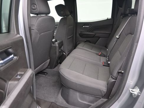 Used 2024 Chevrolet Colorado LT w/ LT Convenience Package RWD image 14