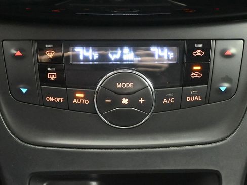 Used 2019 Nissan Sentra SV FWD image 16