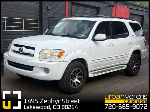 Used 2007 Toyota Sequoia SR5 AWD/4WD image 1