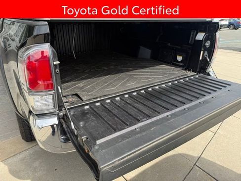 Certified 2023 Toyota Tacoma TRD Off-Road AWD/4WD image 8