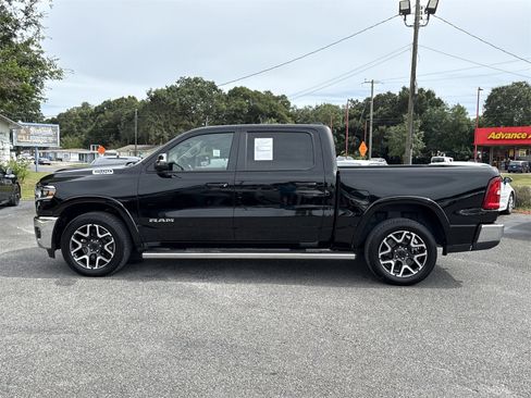 Used 2025 RAM 1500 Laramie image 2