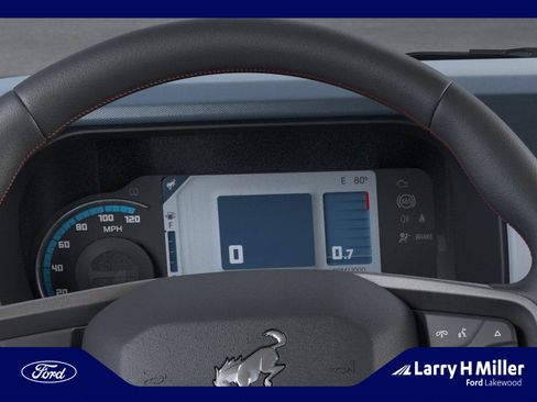 New 2025 Ford Bronco Heritage Edition image 13