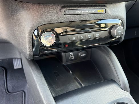 Used 2025 Ford Escape Active w/ Active Premium Tech Pack image 31