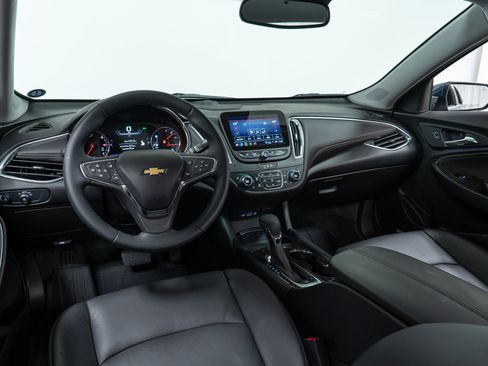 Used 2024 Chevrolet Malibu LT w/ LPO, Floor Liner Package image 16