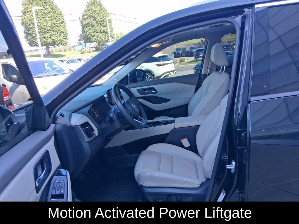 Used 2023 Nissan Rogue SL w/ SL Premium Package AWD/4WD image 25