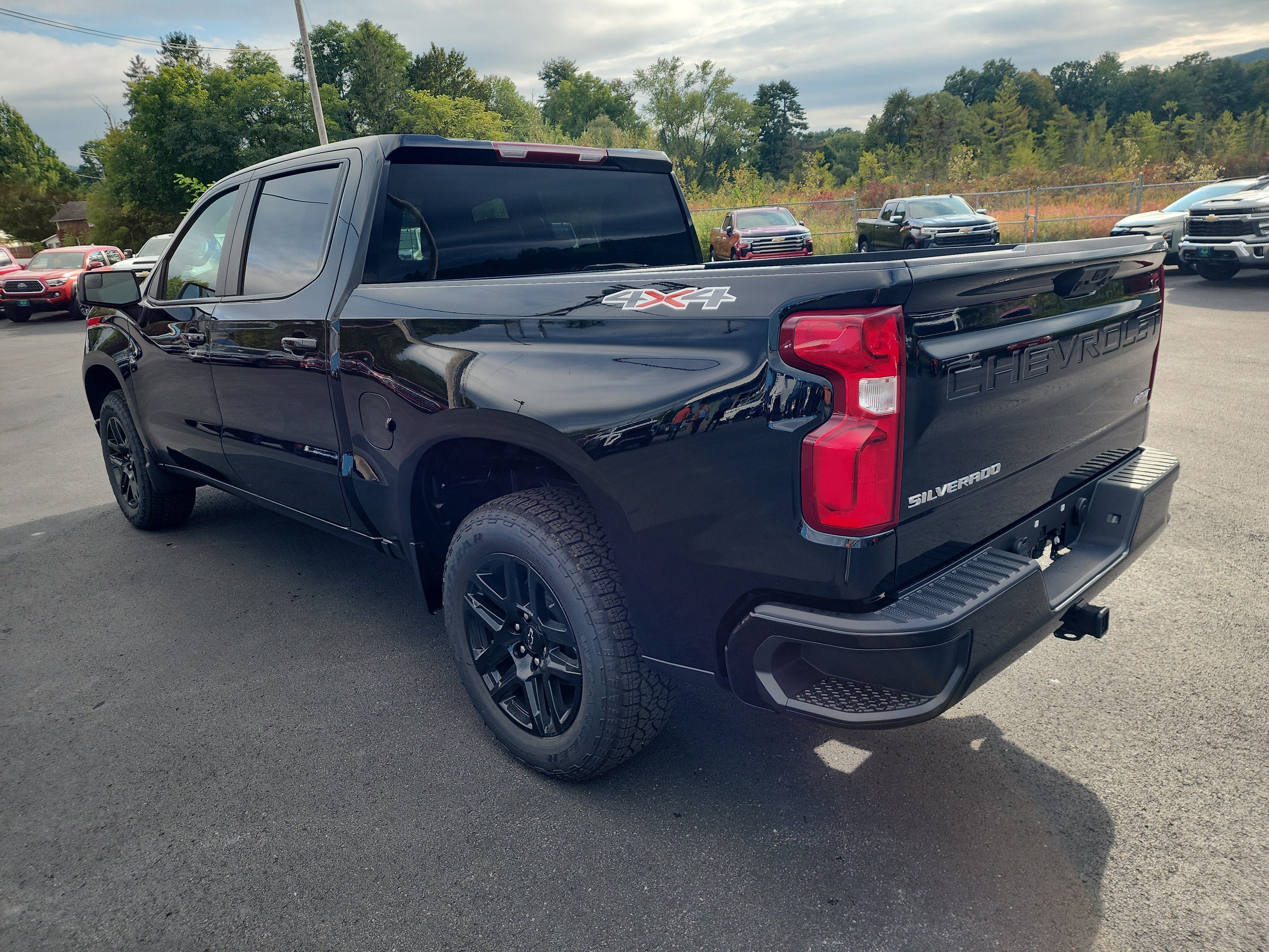 New 2026 Chevrolet Silverado 1500 RST w/ RST Select Package AWD/4WD image 6