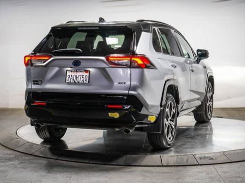 Certified 2022 Toyota RAV4 XSE image 5