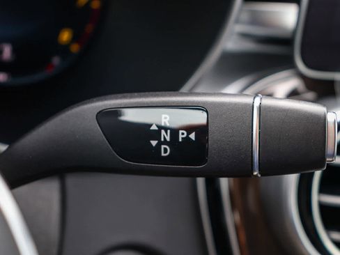 Used 2023 Mercedes-Benz C 300 Cabriolet image 38