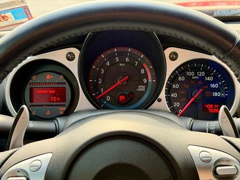 Used 2020 Nissan 370Z Touring Sport image 13
