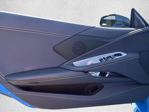 Used 2024 Chevrolet Corvette Stingray Convertible image 10