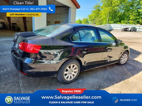 Used 2013 Volkswagen Jetta SE FWD image 4