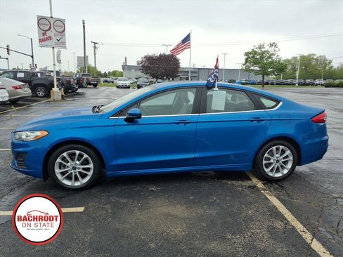 Used 2019 Ford Fusion SE FWD image 4