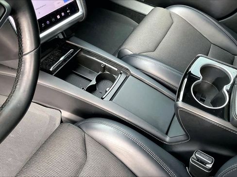 Used 2017 Tesla Model S 75 image 18