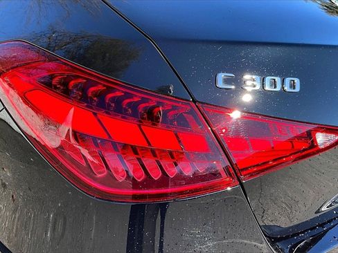 Certified 2022 Mercedes-Benz C 300 4MATIC Sedan image 32