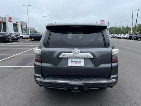 Used 2018 Toyota 4Runner Limited AWD/4WD image 2